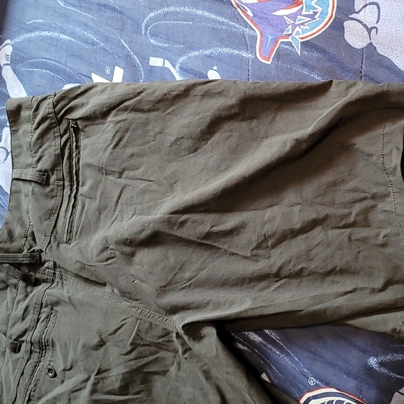 FarWest Comfortable Shorts - Picture 3 of 4